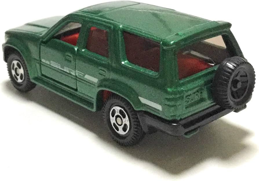 Amazon | トミカ 84 トヨタ ハイラックス サーフ（緑）SCALE 1/65 赤箱
