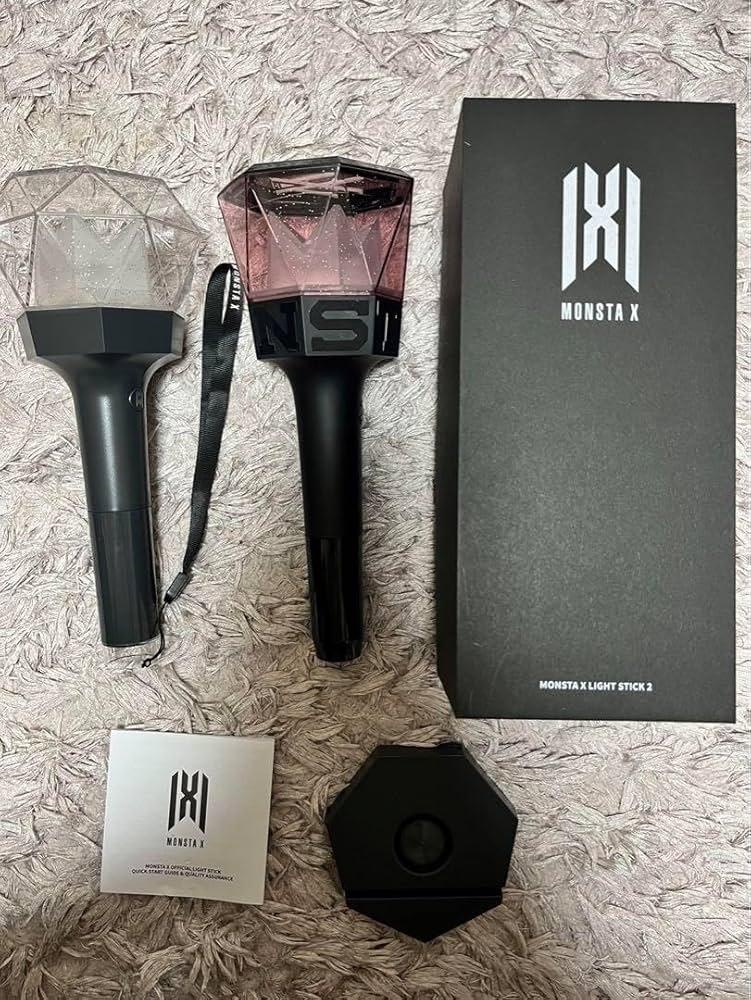 Amazon.co.jp: monstax ペンライト セット ver.1／ver.2 モネク : おもちゃ
