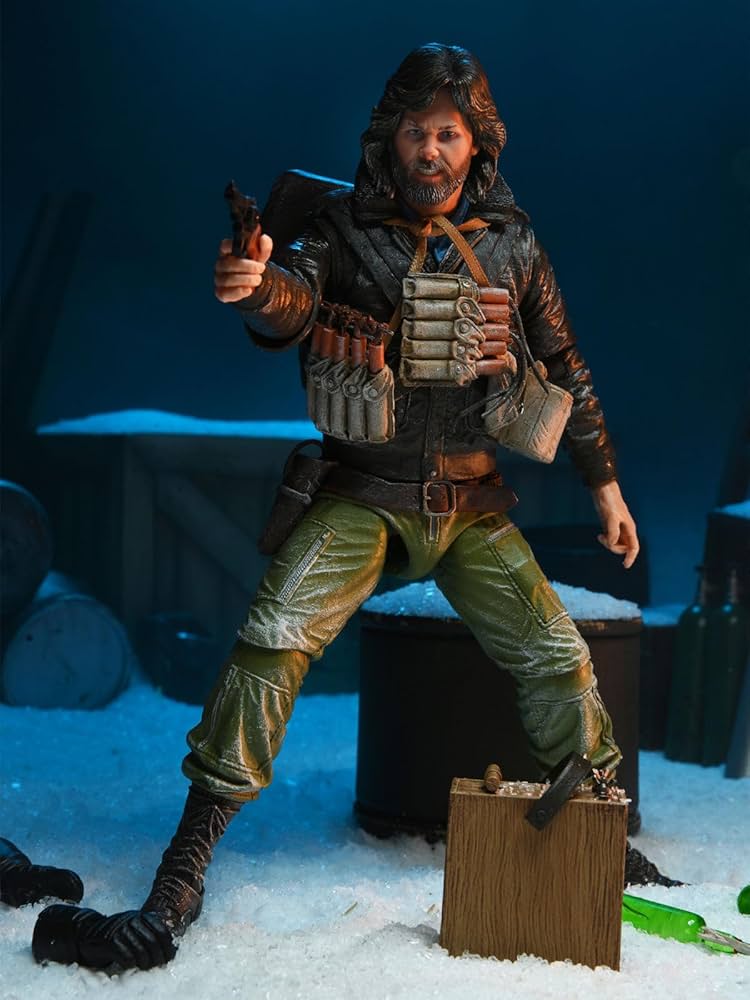 Amazon.com: NECA - The Thing ULT MacReady Wv3 7In Af : Toys & Games