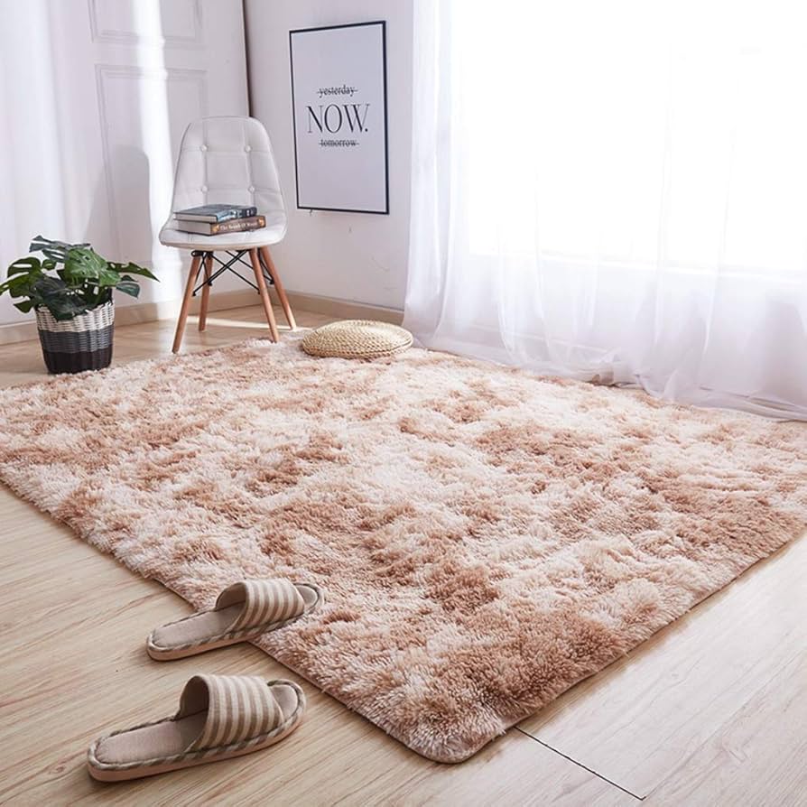 Amazon｜ラグ ラグマット 洗える シャギー 絨毯 じゅうたん かわいい