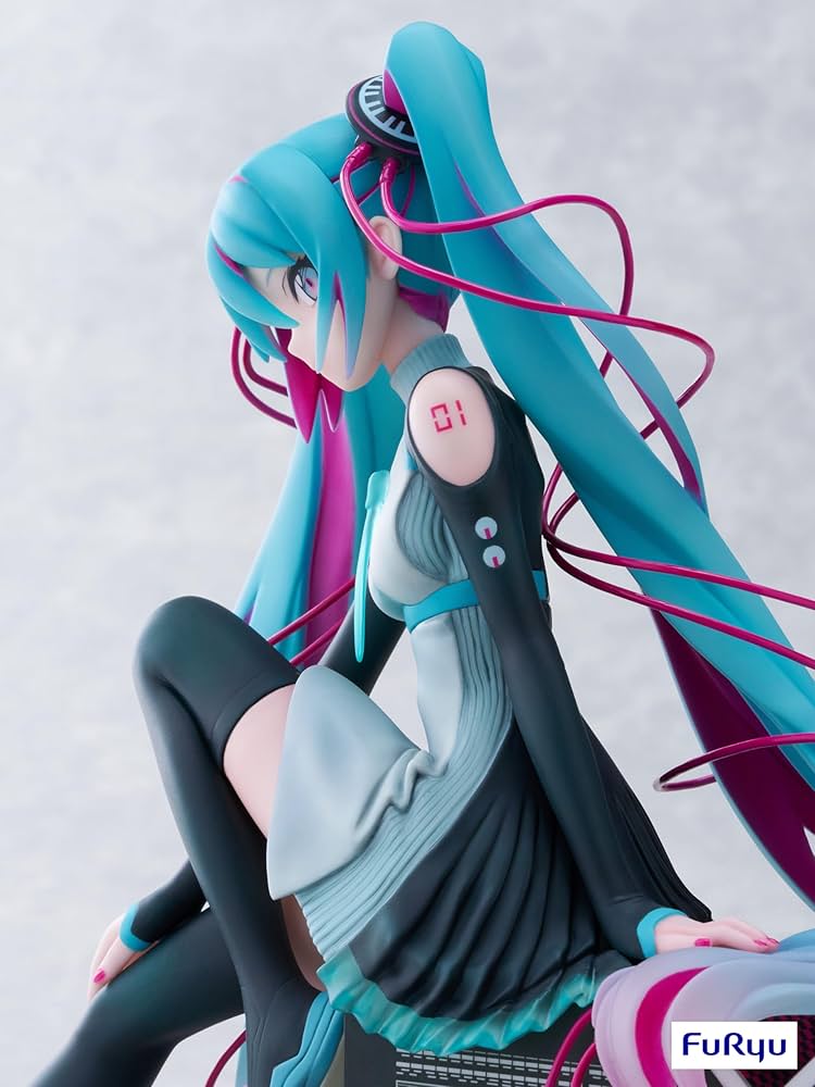 Amazon | フリュー 初音ミク × MTV 1/7スケール PVC製 塗装済み 完成品