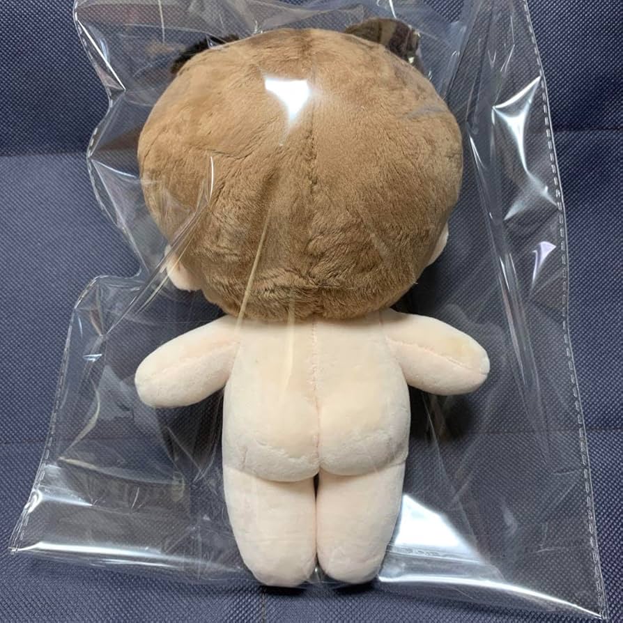 Amazon.co.jp: ユンギ ぬいぐるみ 20cm マスター bts : おもちゃ