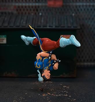 Amazon.co.jp: CHUN-LI ストリートファイター 6インチ デラックス