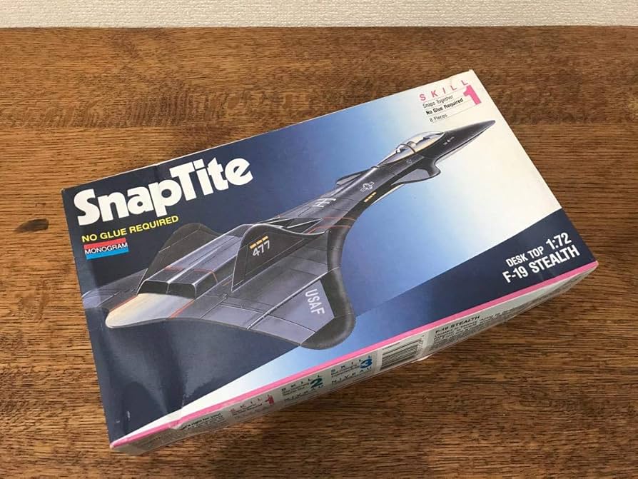Amazon.co.jp: 1/72 モノグラム F-19 ステルス プラモデル 模型 : おもちゃ