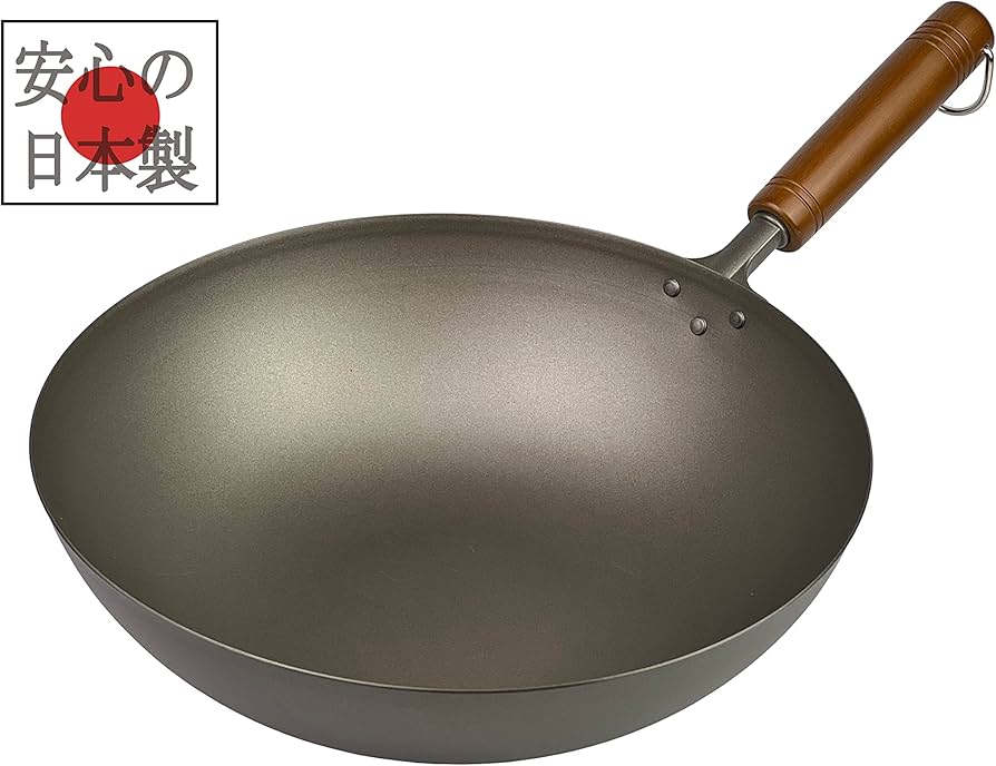 Amazon.co.jp: 日本製 純チタン 木柄炒め鍋36cm 超軽い ガス火専用