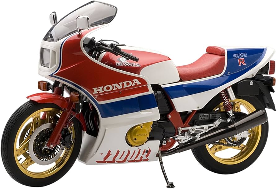 Amazon | AUTOart 1/6 ホンダ CB1100R '83 完成品 | ミニカー・ダイ