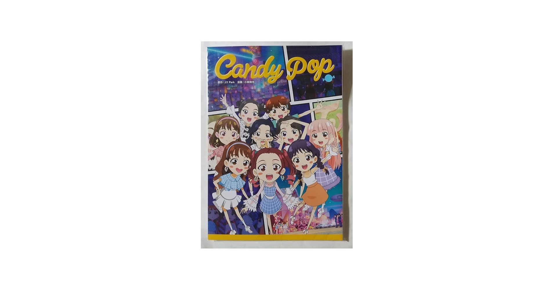 Amazon.co.jp: TWICE コミックブック SHOWCASE LIVE TOUR 2018 Candy