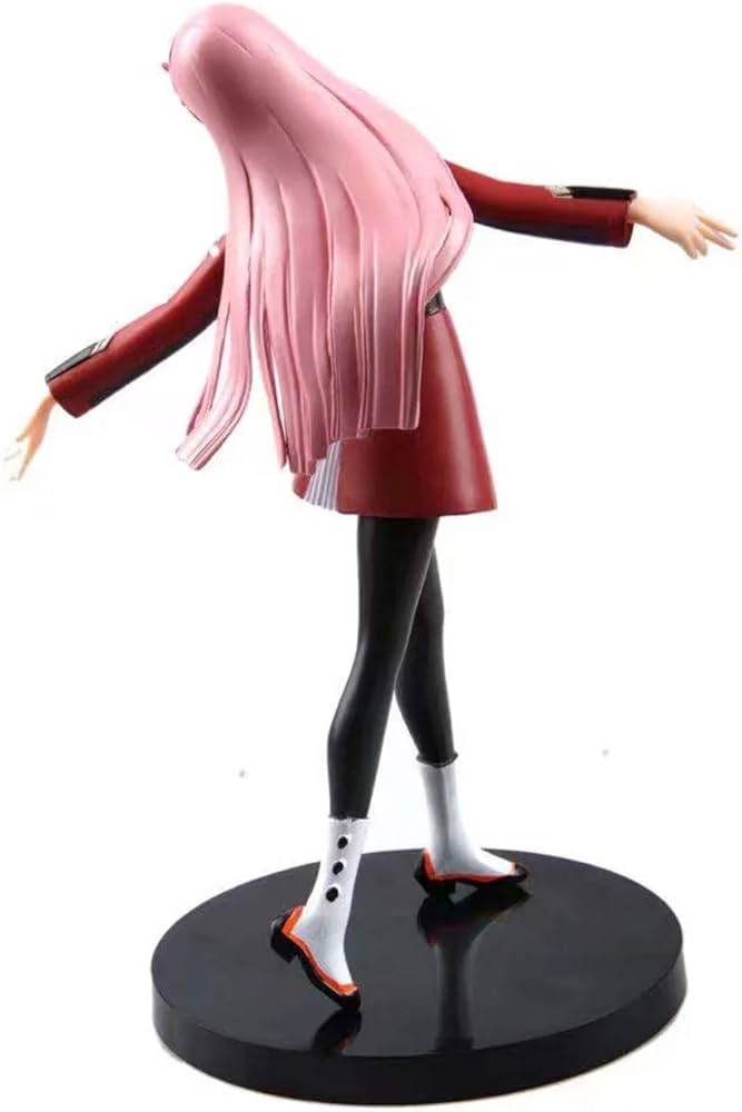 Amazon.co.jp: Darling in The FranXX フィギュア ゼロ ツー 02 アニメ