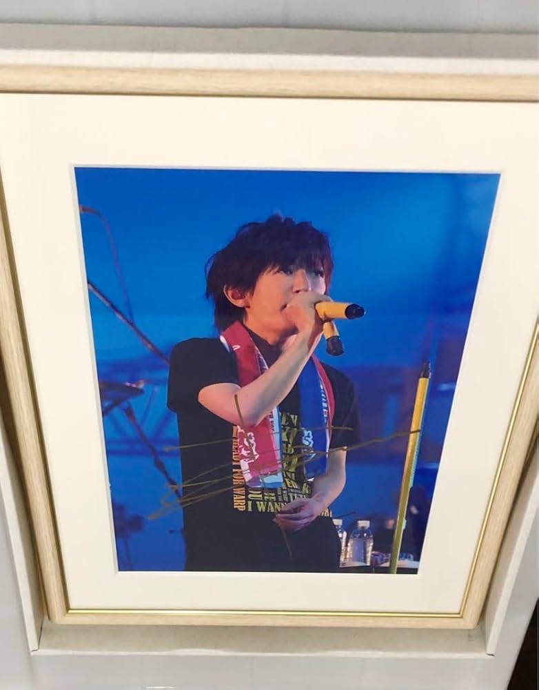 Amazon.co.jp: ラルク tetsuya 直筆サイン入ライヴフォト 額付き 作品