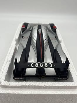 Amazon.co.jp: spark スパーク 1/18 AUDI アウディ R18 TDI 2011年 ル