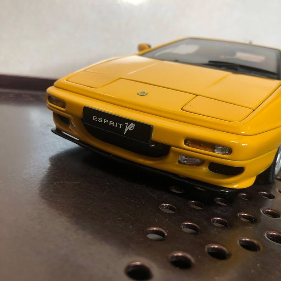 Amazon | 880 1/18 Autoart オートアート LOTUS ESPRIT V8 75313