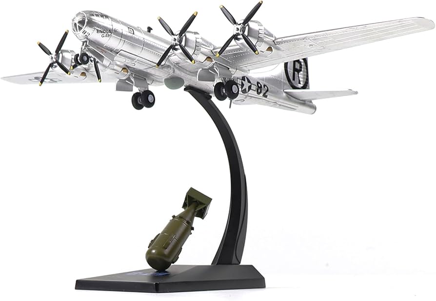 Amazon.co.jp: NUOTIE 1/144 B-29 スーパーフォートレス リトルボーイ