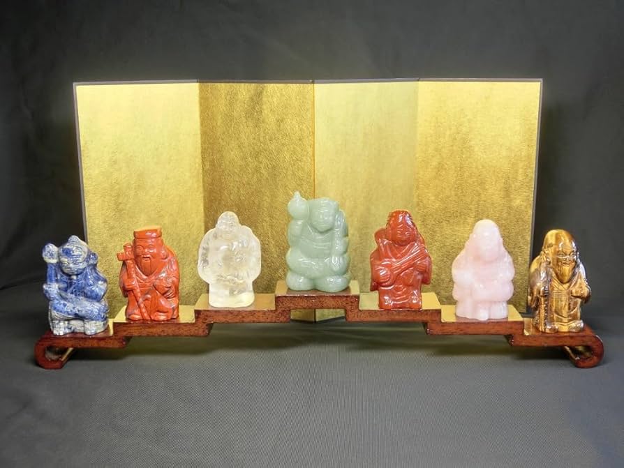 Amazon.co.jp: 開運 天然石 彫り 七福神 (高さ約5.8cm)＜開運・幸運の