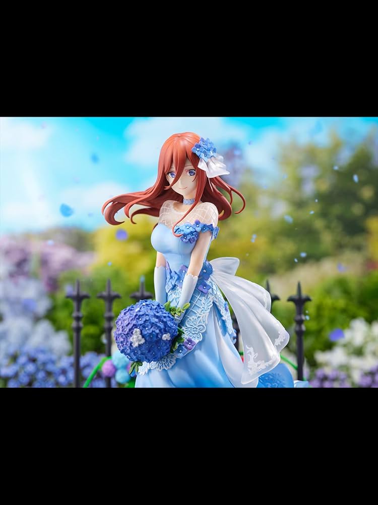 Amazon.co.jp: SHIBUYA SCRAMBLE FIGURE 映画「五等分の花嫁」中野 三