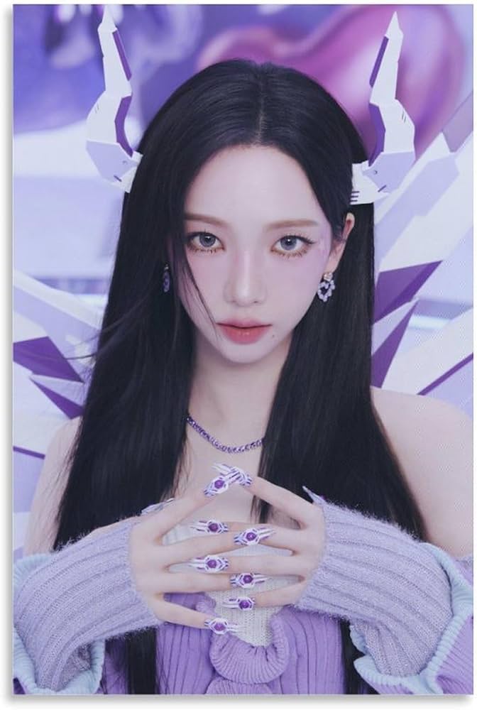 Amazon.co.jp: KARINA カリナ Aespa エスパ Hot Mess CUTE 音楽