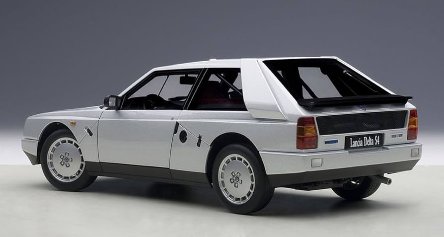 Amazon | AUTOart 1/18 ランチア デルタ S4 ストラダーレ (グレー