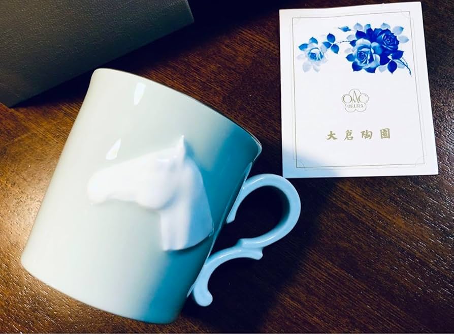 色蒔白磁レリーフプラチナ浅浮彫馬の像特注
