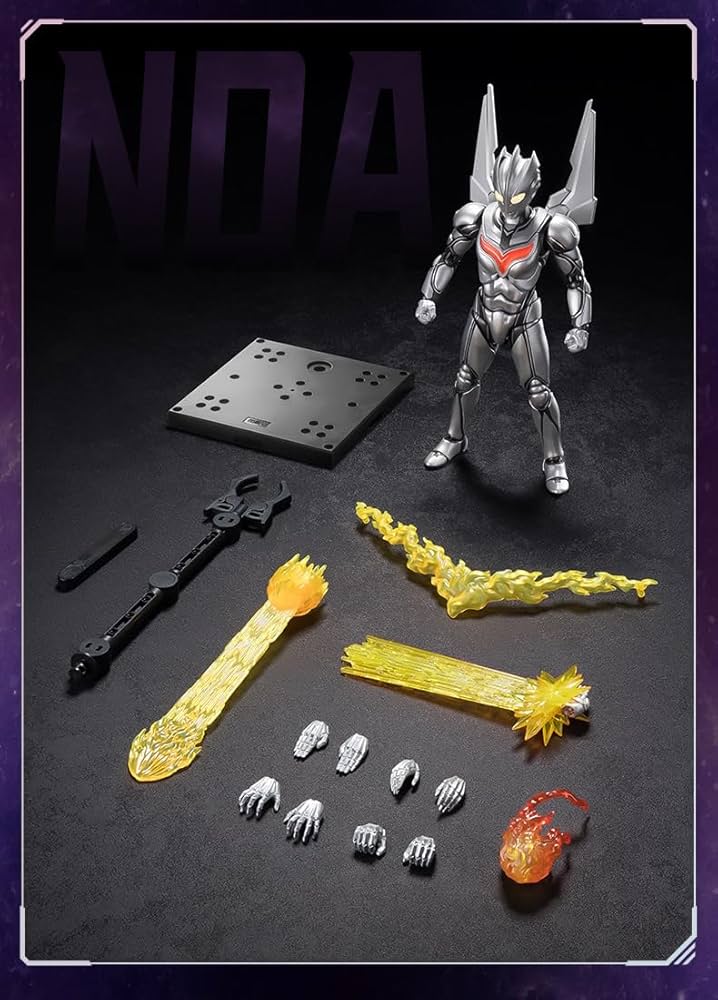 Amazon | 中国限定 ウルトラマン ノア プラモデル アクション