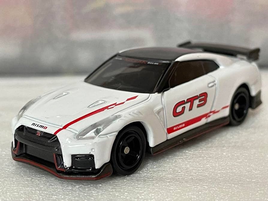 Amazon | 5000台限定 トミカ 日産 GT-R NISMO GT3仕様ミニカー