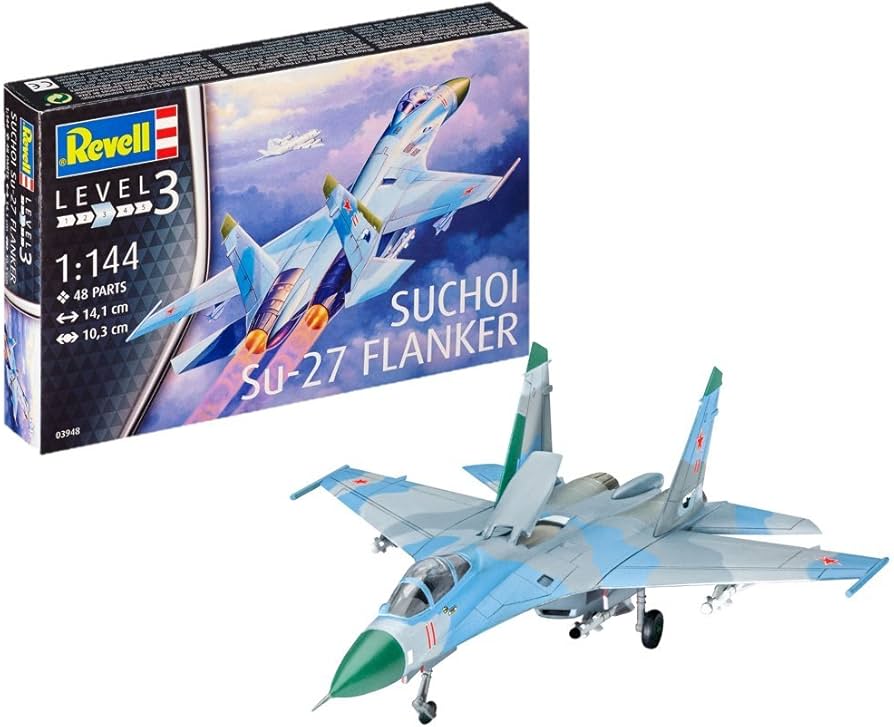 Amazon | ドイツレベル(Revell) 1/144 ロシア空軍 Su-27 フランカー