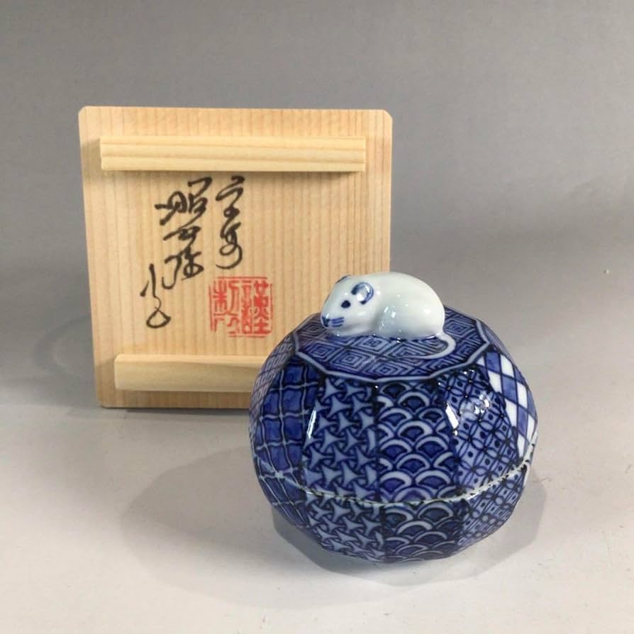 時代 青貝香合 共箱 直径約6㎝ 東Y8-0106①タサオ 時代 青貝香合 共箱