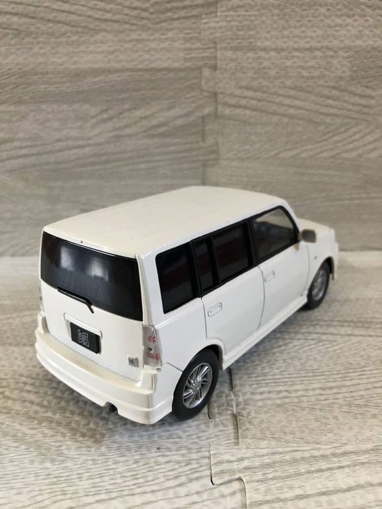 Amazon | 1/24 トヨタ 初代bB 非売品 カラーサンプル ミニカー