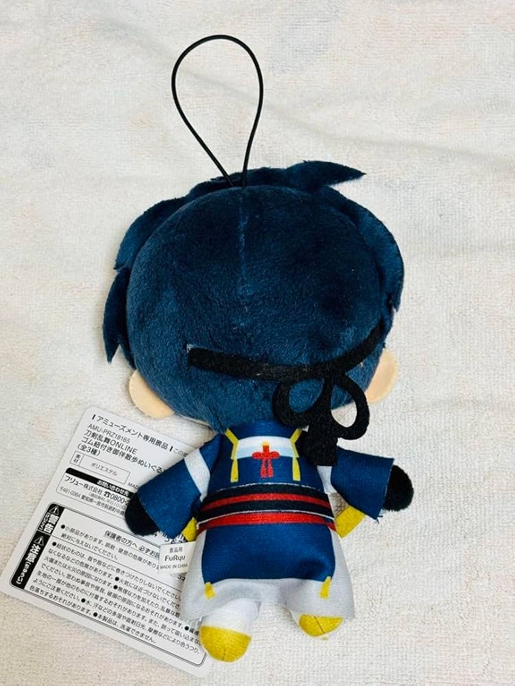 Amazon.co.jp: 刀剣乱舞 三日月宗近 御伴散歩マスコット ぬいぐるみ 01