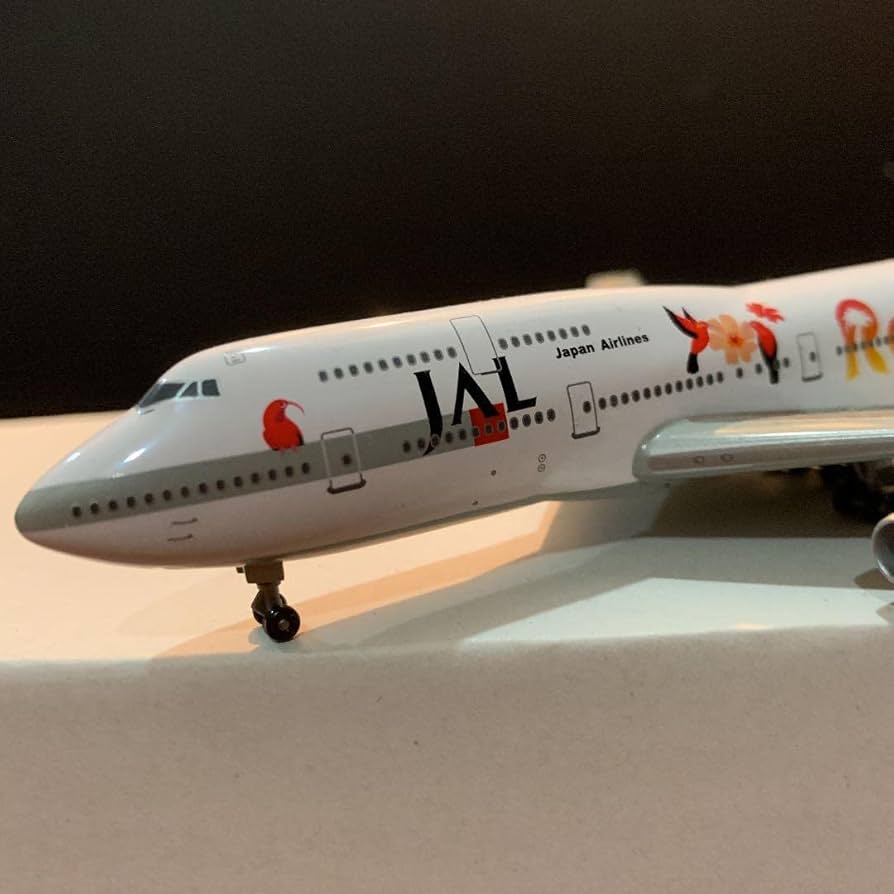 Amazon.co.jp: 1/400 ドラゴン JAL 日本航空 ボーイング747-300