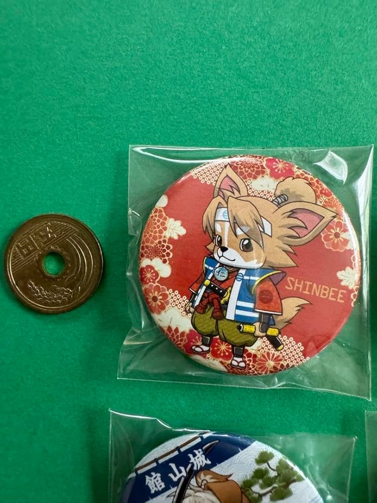 Amazon.co.jp: 里見八犬伝 缶バッジ 4点 : Toys & Games
