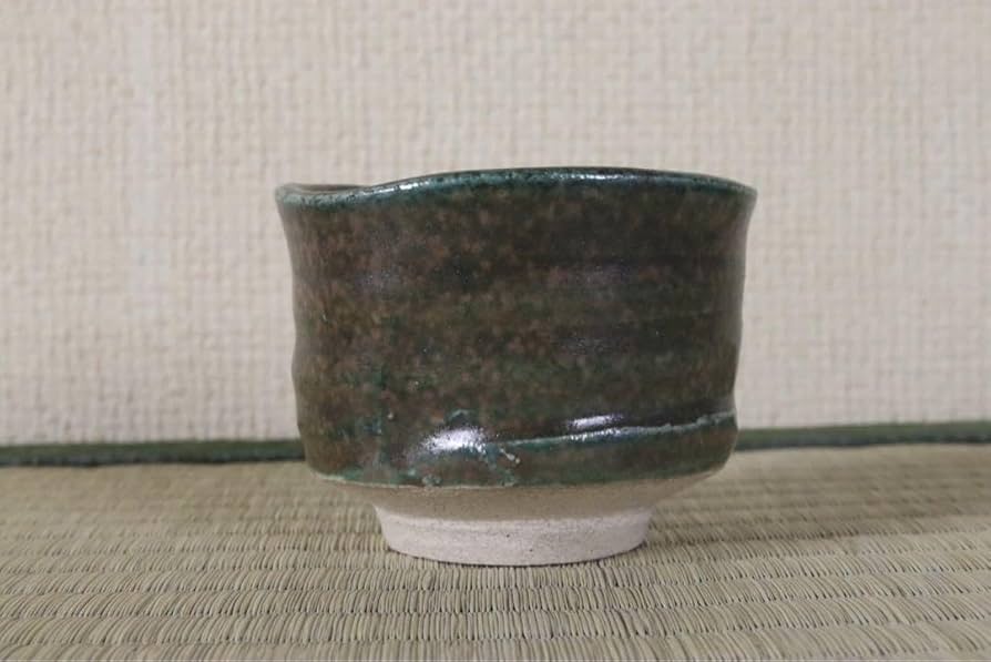 Amazon.co.jp: 北大路魯山人 織部 杯 ぐい呑み 共箱 : ホーム＆キッチン