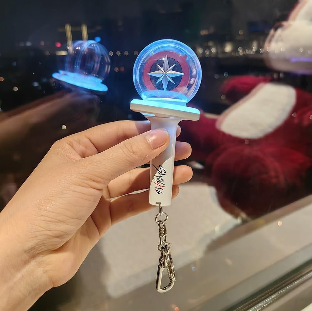Amazon.co.jp: KPOP Stray キッズ ライトスティック キーリング