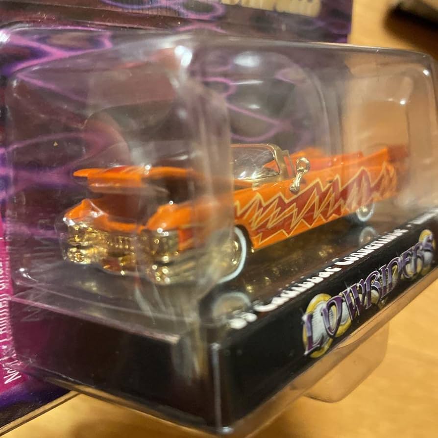 Amazon | レーシングチャンピオン ミニカー キャデラック ローライダー
