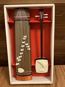 Amazon.co.jp: ミニチュア 楽器 雅琴 柳三味線 セット 伝統的創作民芸