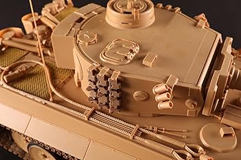 Amazon.com: Hobby Boss Sprue Brothers HBS82607 1:16 Tiger I Early