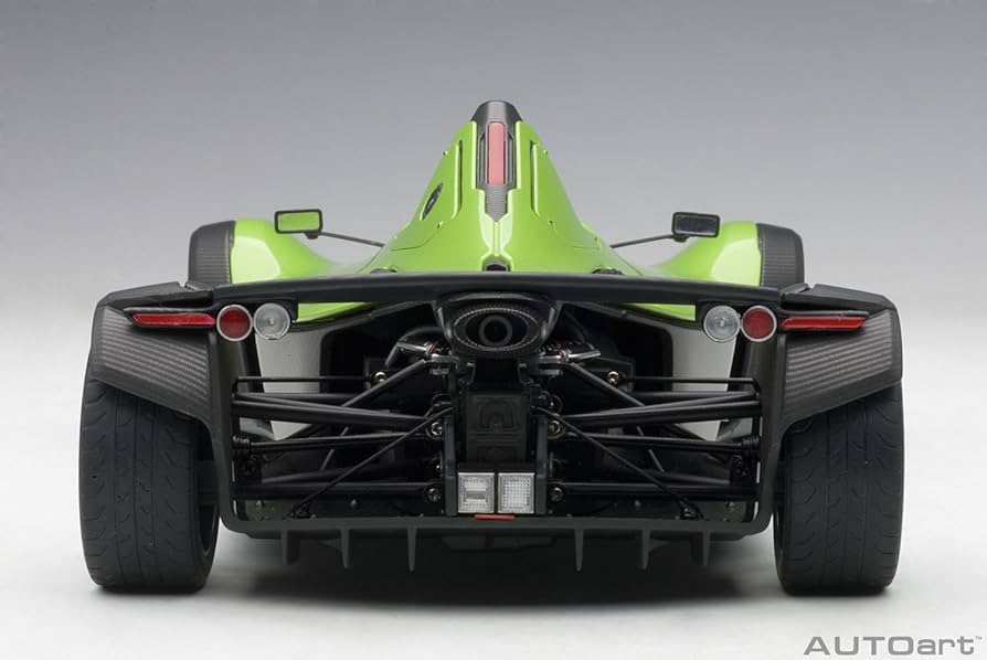 Amazon.com: AUTOart BAC Mono Metallic Green 1/18 Model Car : Arts