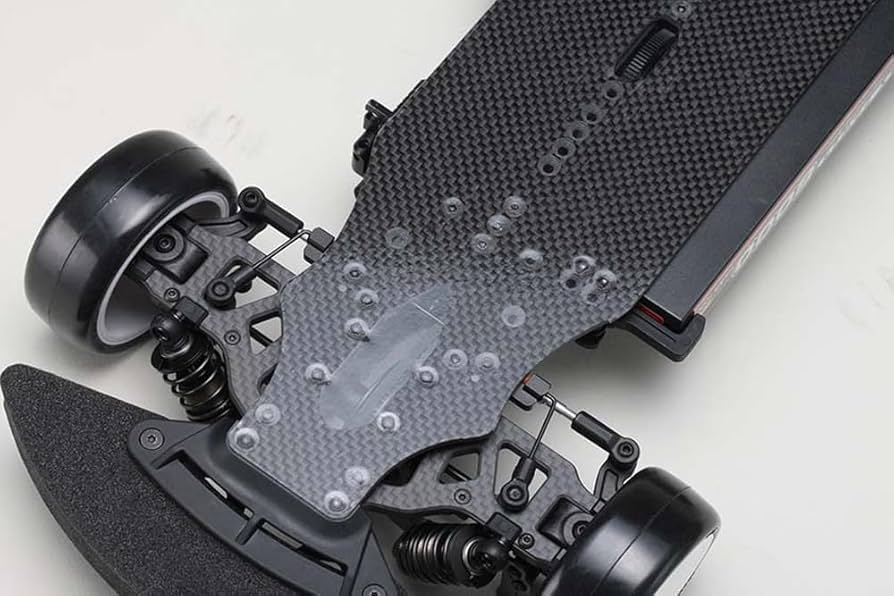 Amazon | ヨコモ シャーシ プロテクティブ シート 200x390 汎用 ZC-CPS