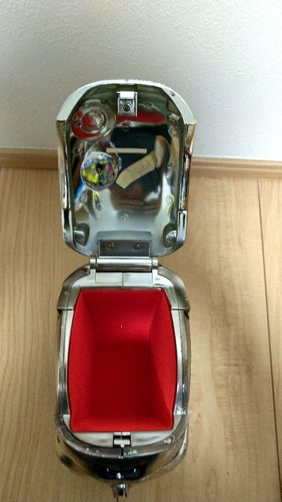 Amazon.co.jp: TSUTAYAターミネーター超金庫 貯金箱 エンドスケルトン