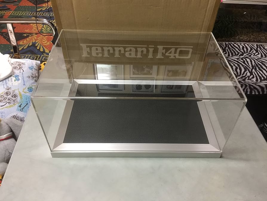 Amazon.co.jp: Ferrari F40 ロゴ入り限定モデル Display Base&Case 1
