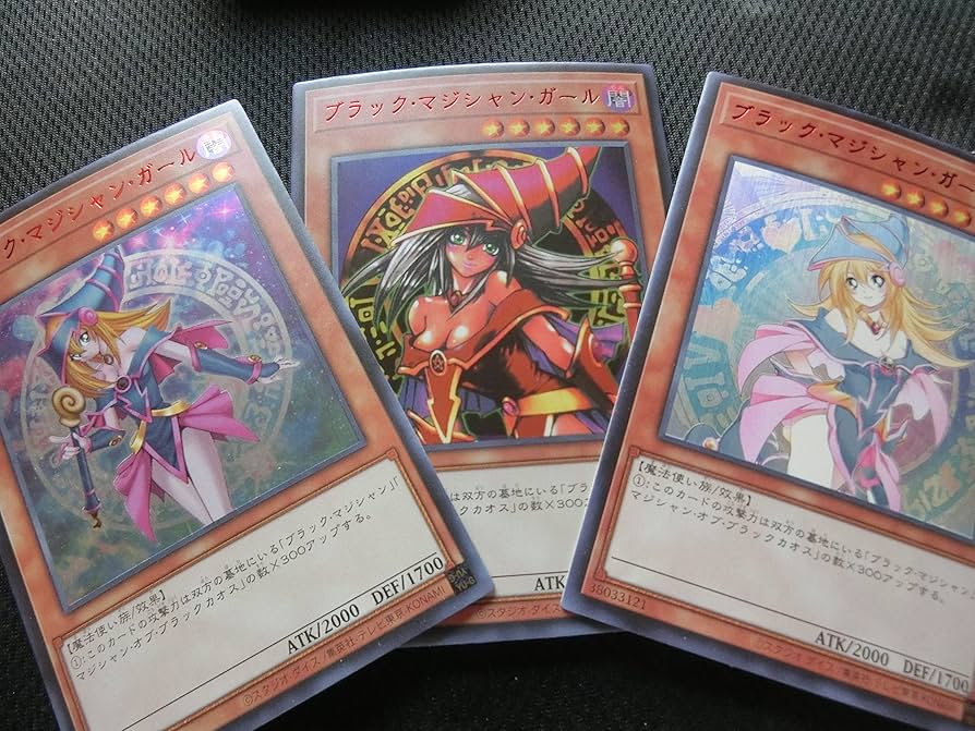 Amazon.co.jp: カード ブラックマジシャンガール 美少女 3枚セット 赤