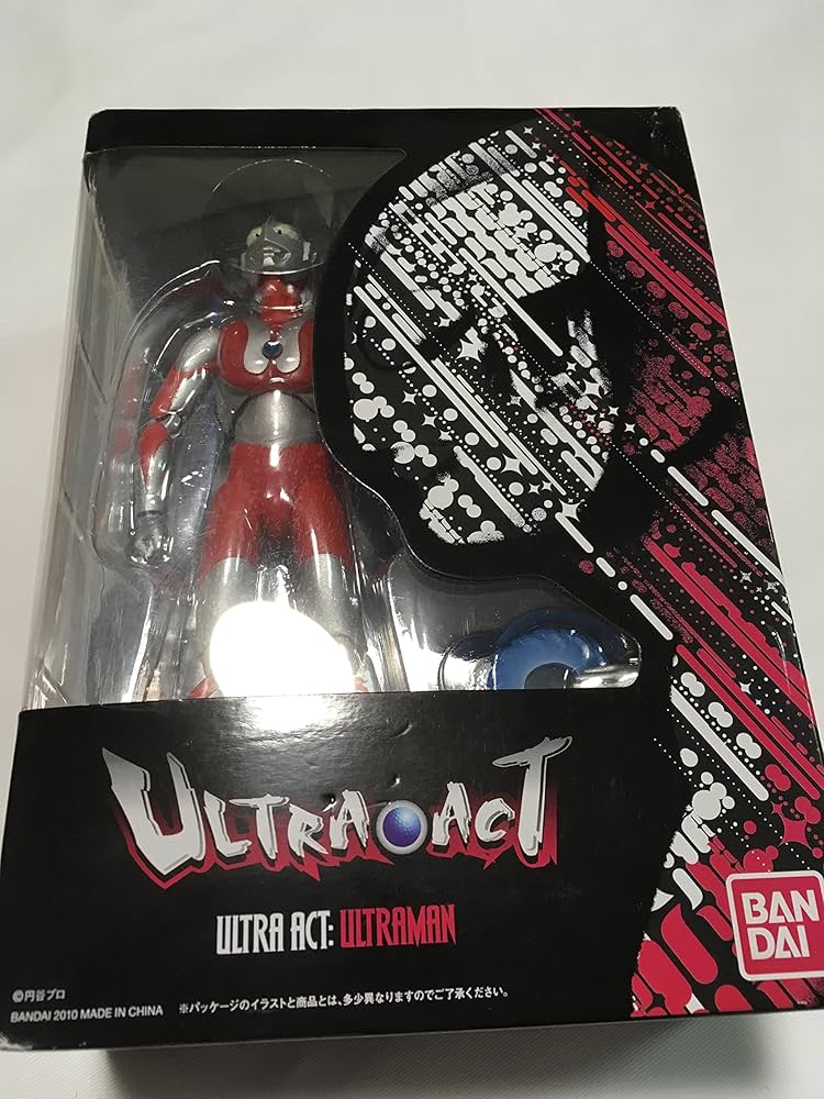 Amazon.com: Bandai Ultraman Superheroes Ultra Act Series: ULTRAMAN