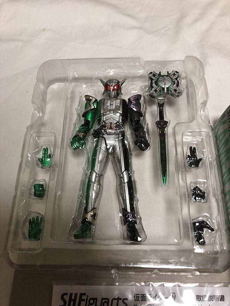 Amazon.com: S.H.Figuarts: Masked Rider W Cyclone Joker Extreme