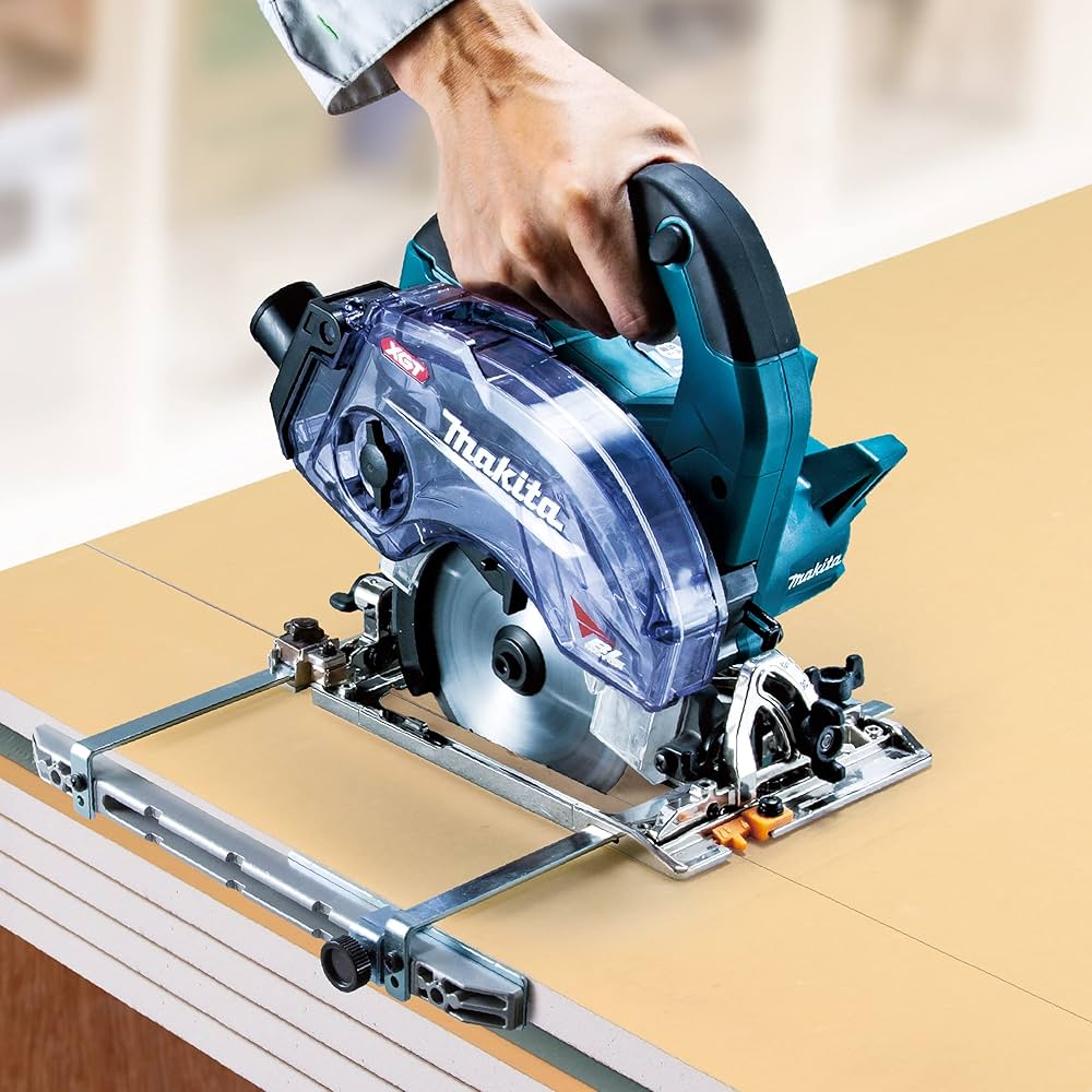 Amazon | マキタ(Makita) 125mm充電式防じんマルノコ 40Vmax