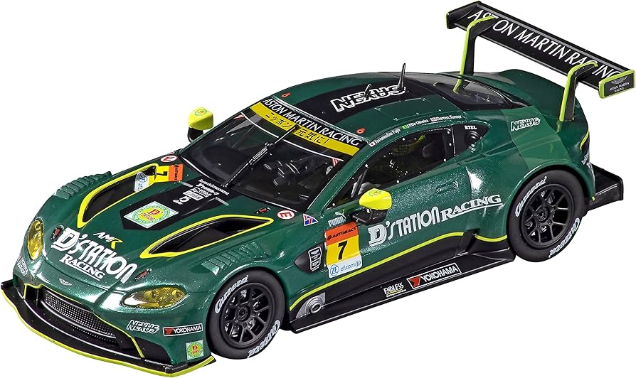 Amazon | Carrera 30994 Aston Martin Vantage GT3 D-Station Racing