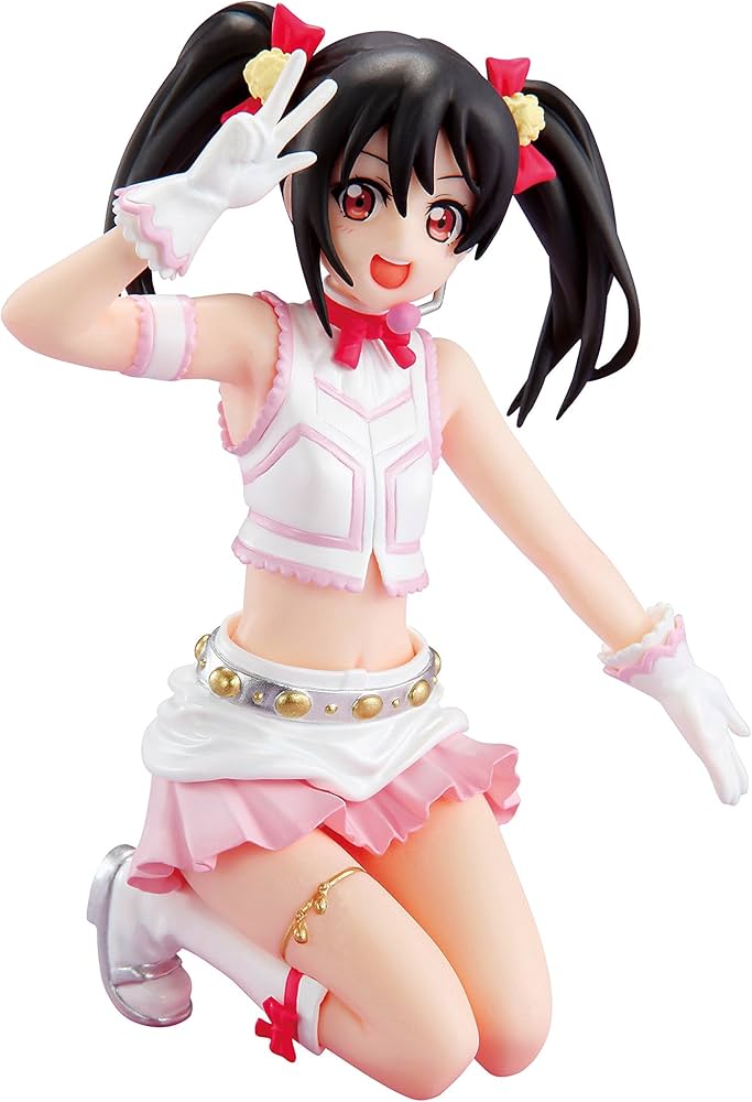 Amazon.com: Chara-ani Love Live!: Nico Yazawa PVC Figure (1:10