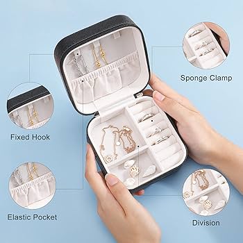 Amazon｜ポムポムプリン ジュエリーボックス アクセサリーケース 収納