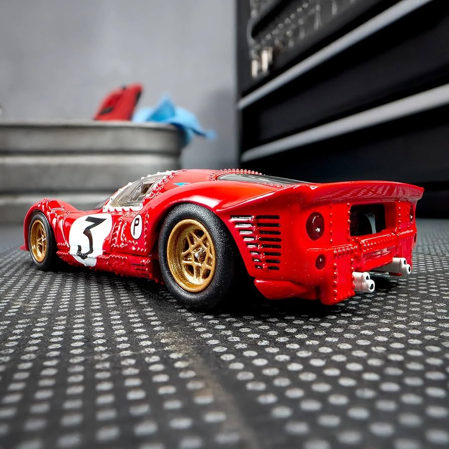 Amazon | Hot Wheels Elite 64 1967 フェラーリ 330 P4 – 1:64スケール