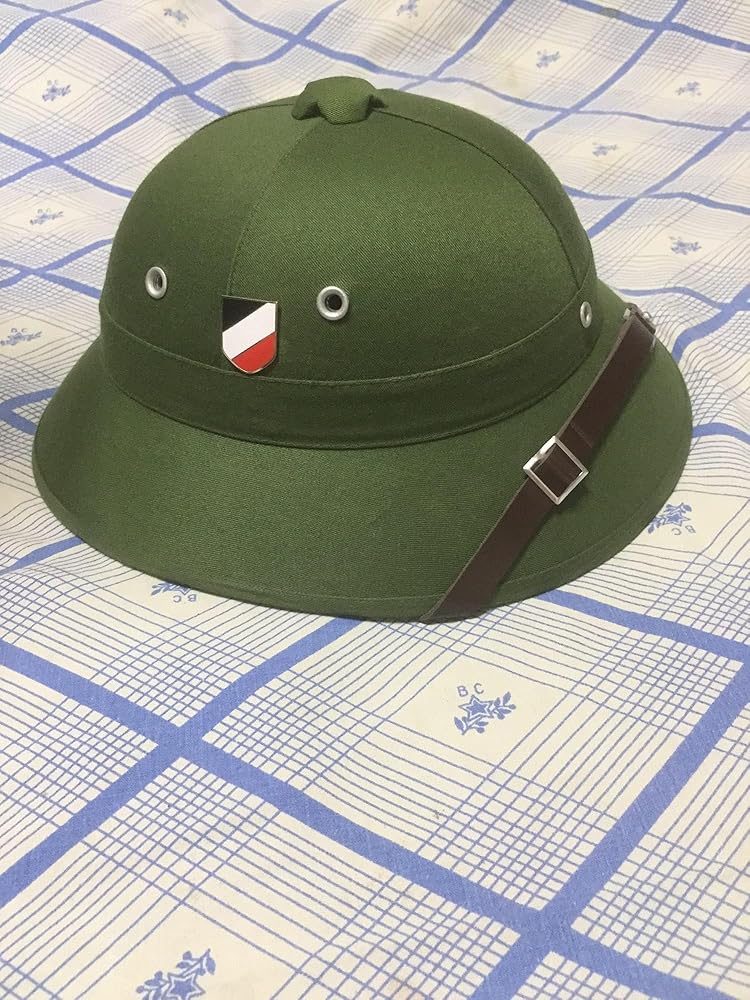 Amazon.com: WW2 German Afrikakorps DAK Pith Helmet Shield 1