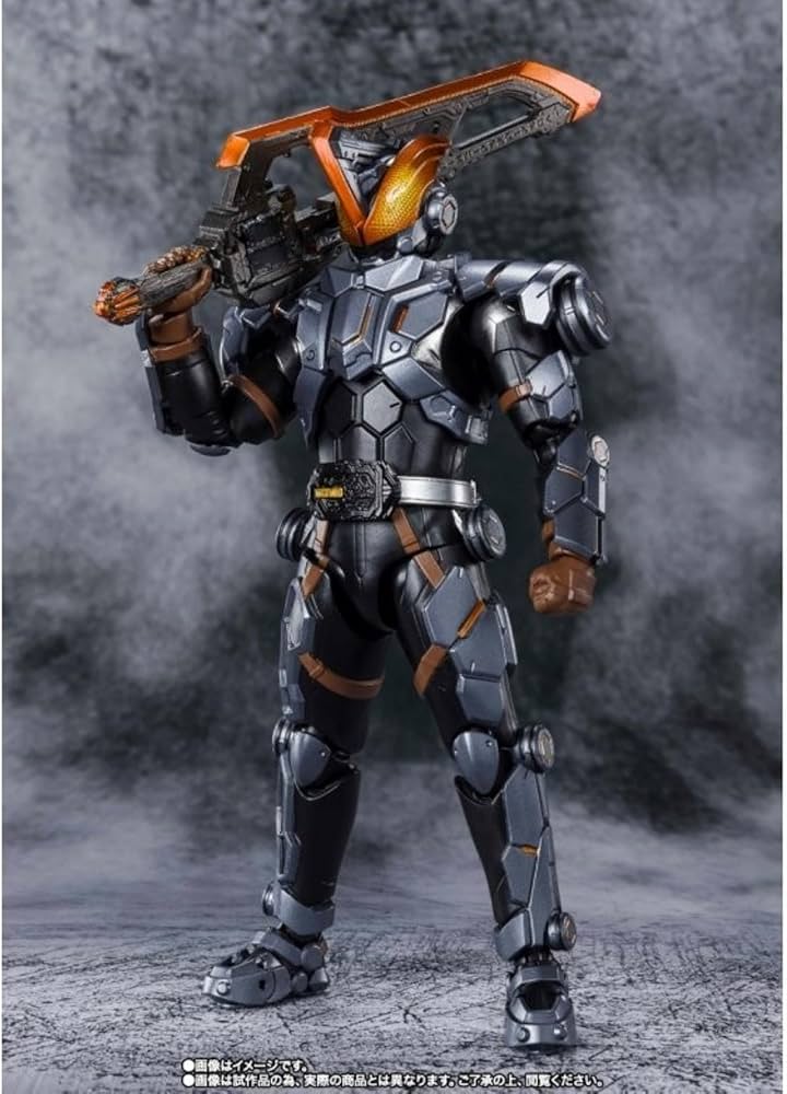 Amazon.co.jp: S.H.フィギュアーツ 仮面ライダーセイバー『仮面