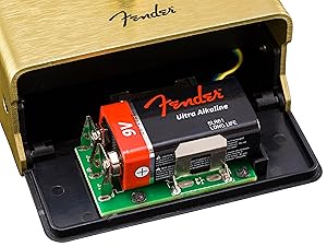 Amazon | Fender エフェクター Pugilist Distortion Pedal(電池付属