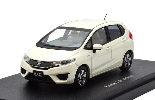 エブロ 1/43 ホンダ フィット3 ハイブリッド プレミアムホワイトパール